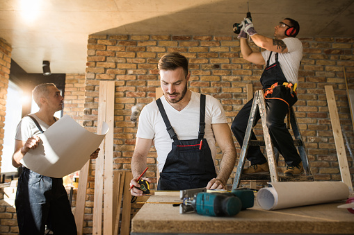 Professional Restoration Team in Virginia